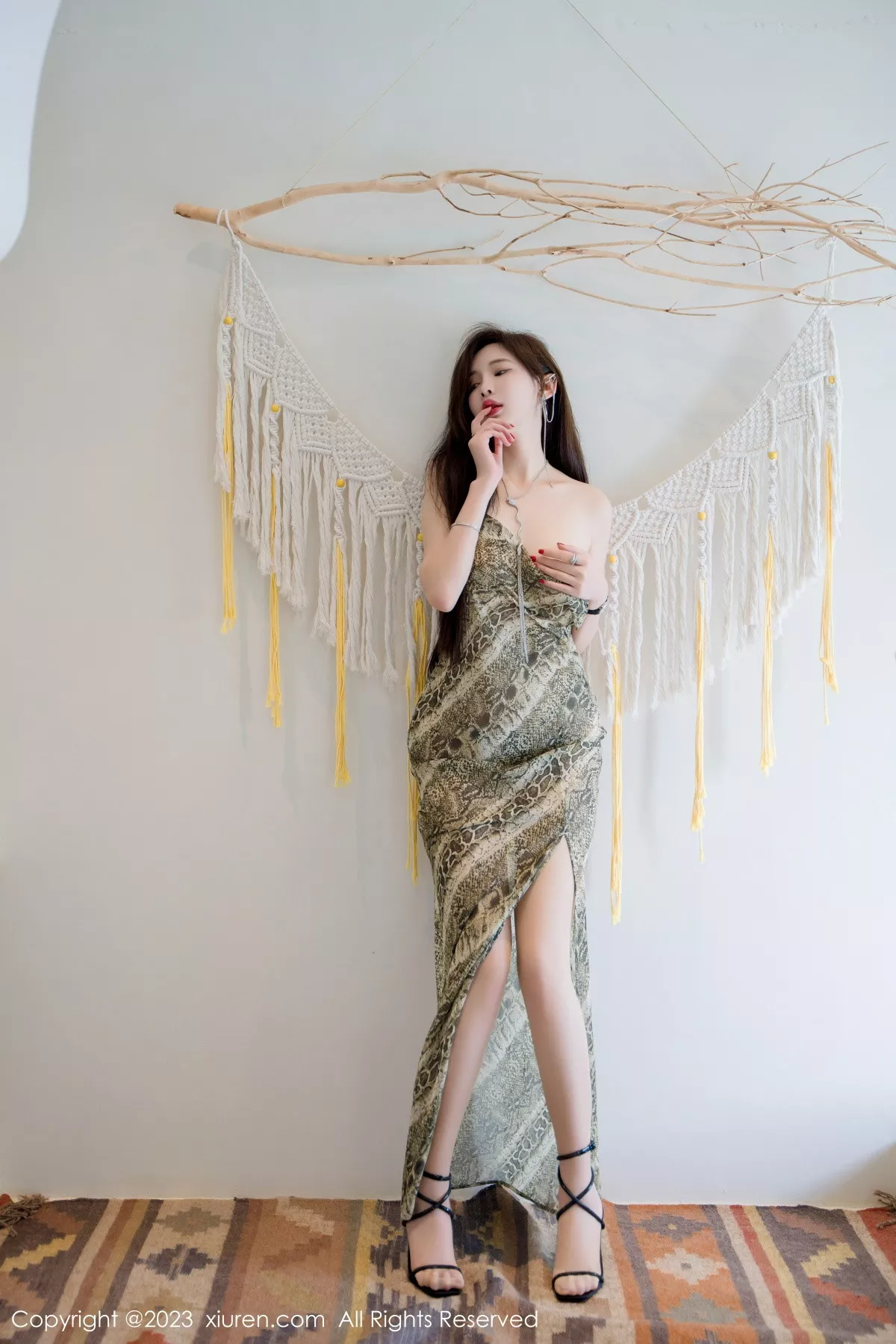 [XiuRen秀人网]第7339期周妍希写真-秀人资源网